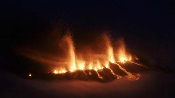 2010 iceland volcano eruption. The eruption ejected molten